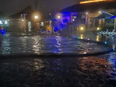 -四季贵州·山地温泉水世界