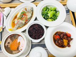 -馨美母婴护理中心(石狮店)