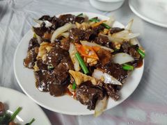 松蘑炒肉-金台阶鱼馆(于桥水库店)