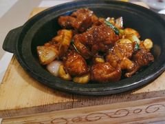 -荷花亭·湖北融合菜(中商广场店)