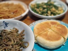 -蒙亨·手把肉·蒙古包文化主题餐厅(天恒广场店)