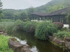 -灵岩山风景区