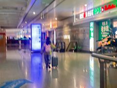 -麦当劳(上海虹桥站30B检票口楼上)