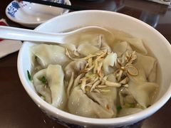 鸡汤三鲜馄饨-王興記(中山路店)