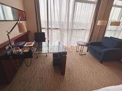 -上海浦东绿地铂骊酒店