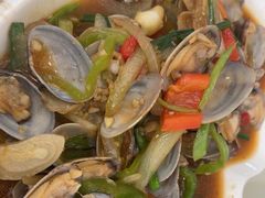 -覃记海鲜美食餐厅