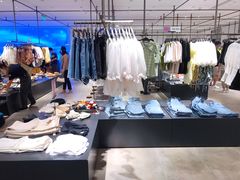 -URBAN REVIVO(荟聚中心店)