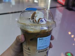 陨石拿铁-瑞幸咖啡(西铁营万达广场店)