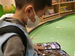 -新华书店(保利水城店)