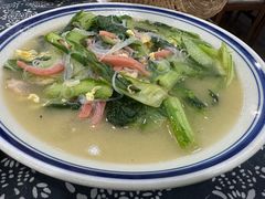 -八两八金·莱芜特色炒鸡(市南漳浦路店)
