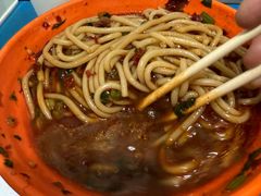 -玲玲米粉·新疆现炒米粉(大十字总店)