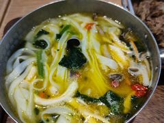 -小满手工粉(上海新世界城店)
