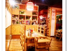 -袁记串串香(北国店)