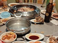 -黑金·寻焰自助百汇·烤肉·火锅(中街店)