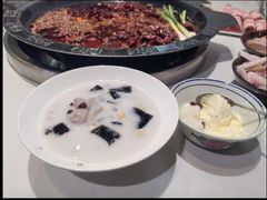 -卤校长老火锅(杨家坪直营店)