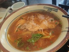 红烧大排面-京城小江南·土菜馆·蒸白鱼(东四十条店)