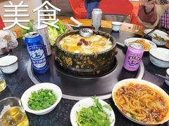 -南渝食府.墨脱石锅松茸鸡