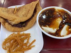 -老回回小吃(百万庄店)