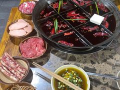 -正南齊北重庆老火锅(光华村直营店)