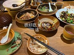 -吃饭皇帝大土家民族菜(正大广场店)
