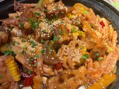 -多嘴超级肉蟹煲(中街恒隆故宫店)