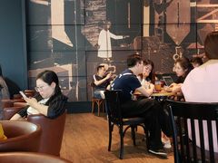-星巴克臻选(成都来福士店)