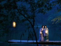 -九月鹰飞汉服摄影工作室