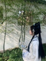 -一揽芳华汉服旗袍体验馆(拙政园店)