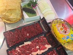 -三头牛·潮汕牛肉生蚝火锅 (夏湾店)