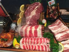 -轻烧烤肉(光谷步行街店)