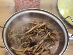 -乌镇那一年小院主题餐厅(甘泉西路店)