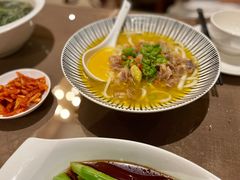 -湖泉水云间餐厅·弥勒地道菜(B座店)