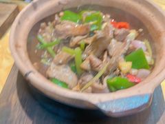 生啫牛舌-天宝食坊·啫啫煲大排档(西华路店)