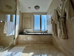 -广州富力丽思卡尔顿酒店