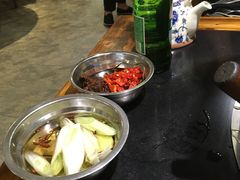 -地锅公社·现炒地锅鸡·地锅鱼·夜宵(罗锦路店)