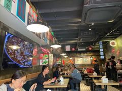 -肥汁米蘭香港米线(定西路店)