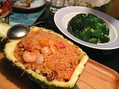 蒜蓉炒西兰花-绿茵阁牛扒餐厅(客村店)
