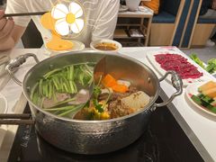 -牛焱·贵州黄牛肉火锅(城西银泰店)