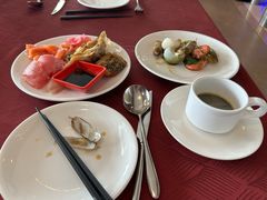 -荣誉国际酒店-云顶旋转餐厅