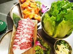 -围炉肉舍•炭烤活鳗•丹东海鲜烤肉(步行街店)