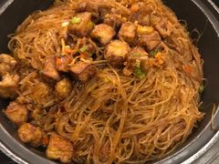 鹅肝粒干捞粉丝煲-新南华大酒店(长寿店)