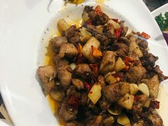 通关黄焖鸡-尽善百年古院餐厅(王家老宅店)
