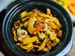 菌皇砂锅煲-瓦库茶馆17号(海汇港店)