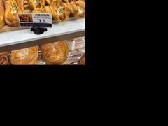 丹麦小热狗-昆明冠生园·蛋糕·面包(朗悦湾店)