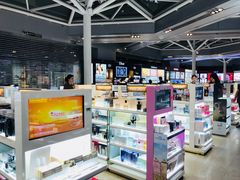 -日上免税店(三径路t3店)