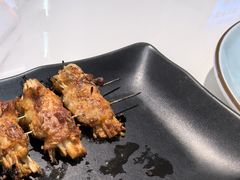 -嗨辣小聚·盘锦河蟹·海鲜烧烤龙虾(盘锦十年好店)