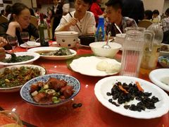 -荣誉国际酒店-海鲜自助餐厅(迎宾大道店)