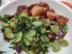 肉碎茴香炒大豆瓣-北大学一食堂