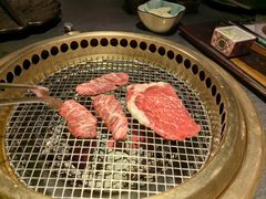 -铭牛烧肉·和牛海鲜自助(高新月牙湖店)