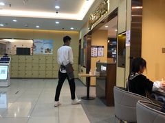 -海底捞火锅(上地华联店)